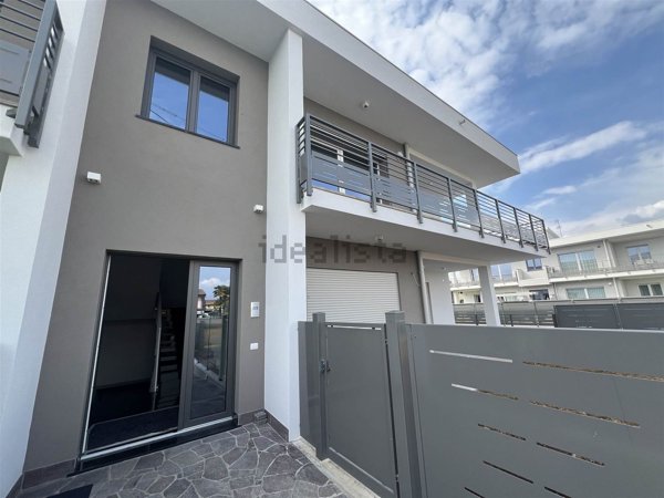 appartamento in vendita ad Azzano San Paolo