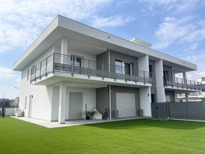 appartamento in vendita ad Azzano San Paolo