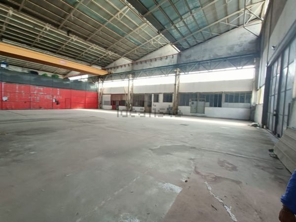 capannone in vendita ad Azzano San Paolo