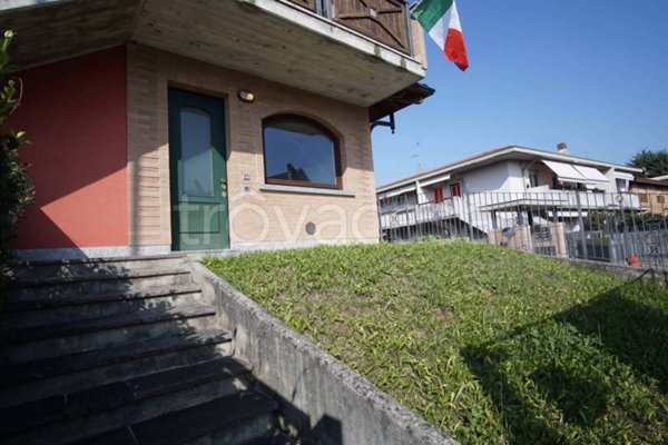 appartamento in vendita ad Azzano San Paolo