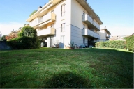 appartamento in vendita ad Azzano San Paolo