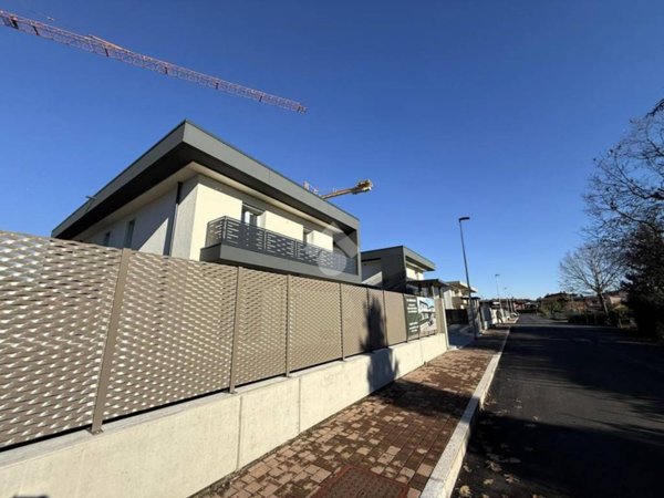 appartamento in vendita ad Azzano San Paolo