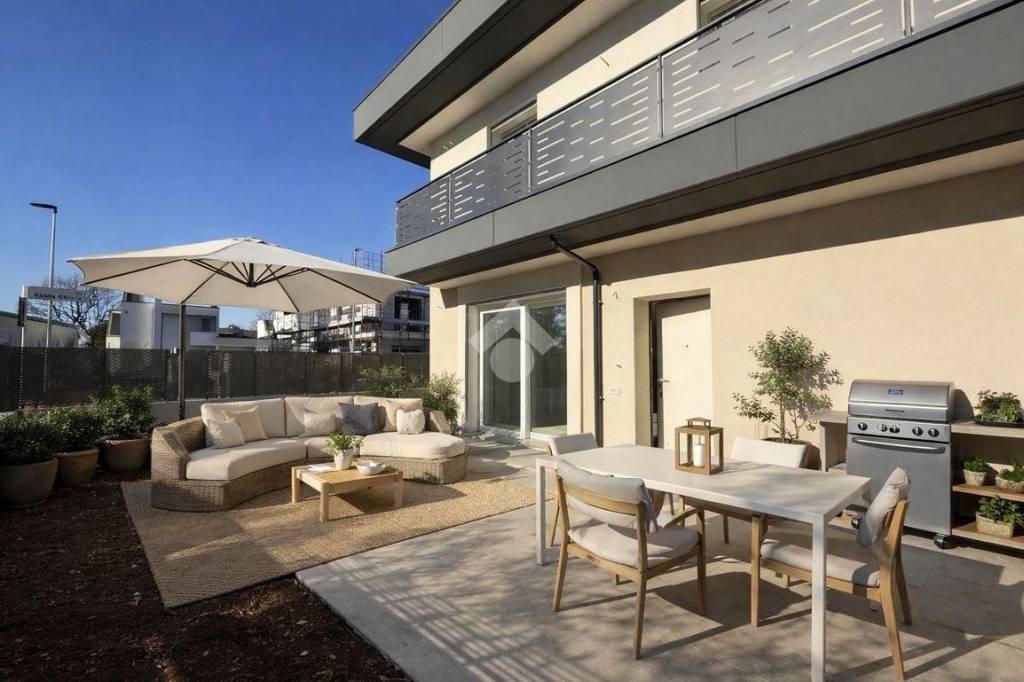 appartamento in vendita ad Azzano San Paolo