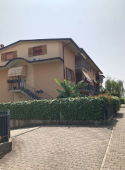 appartamento in vendita ad Azzano San Paolo