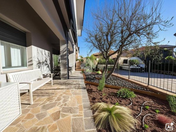 appartamento in vendita ad Azzano San Paolo