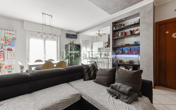 appartamento in vendita ad Azzano San Paolo