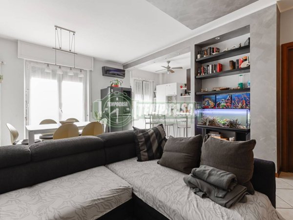 appartamento in vendita ad Azzano San Paolo