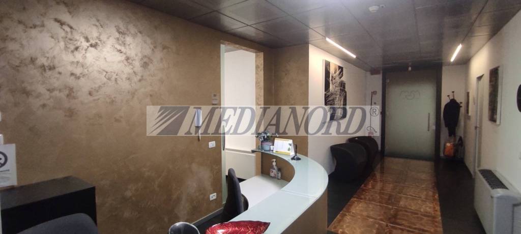 attico in vendita ad Azzano San Paolo