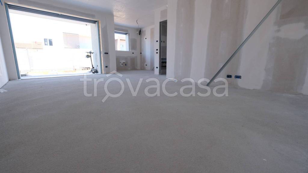 appartamento in vendita ad Azzano San Paolo