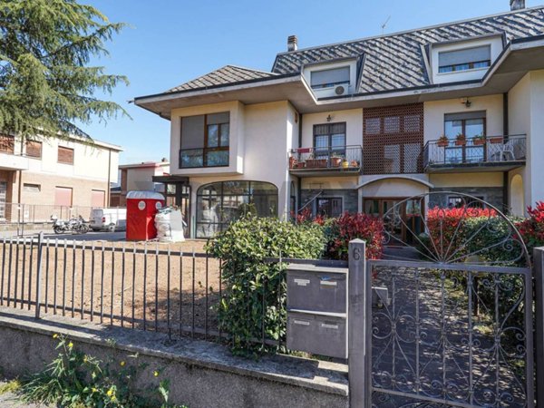 appartamento in vendita ad Azzano San Paolo