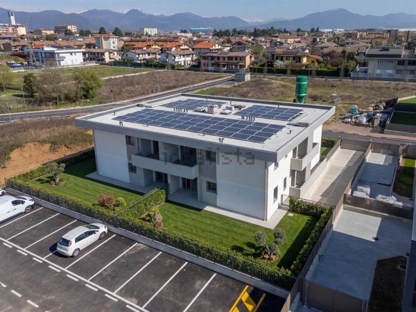 appartamento in vendita ad Azzano San Paolo