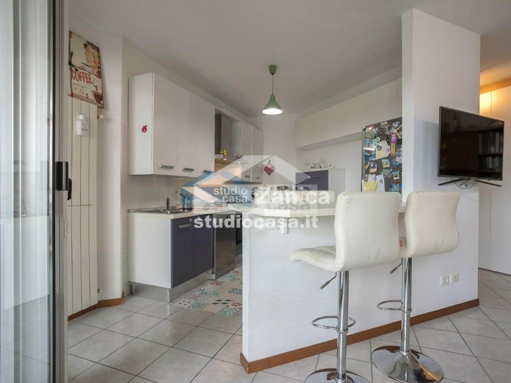 appartamento in vendita ad Azzano San Paolo
