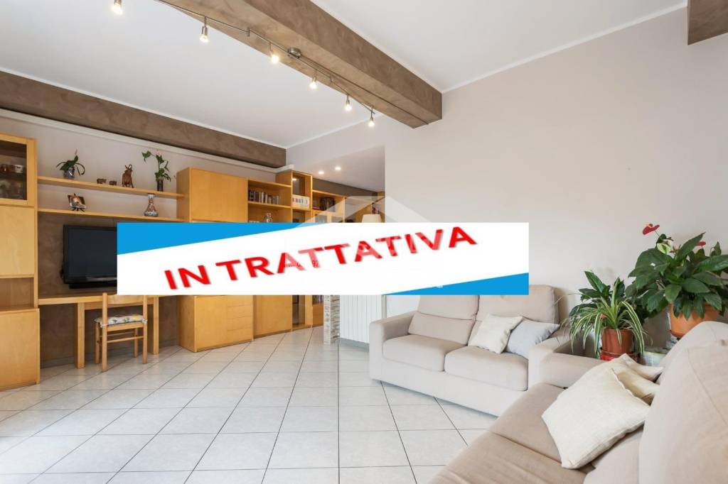 appartamento in vendita ad Azzano San Paolo