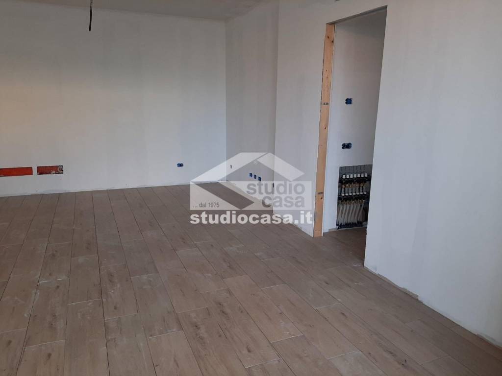 appartamento in vendita ad Azzano San Paolo