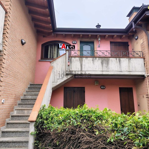 appartamento in vendita ad Azzano San Paolo
