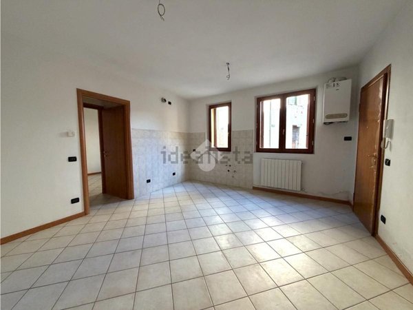 appartamento in vendita ad Azzano San Paolo