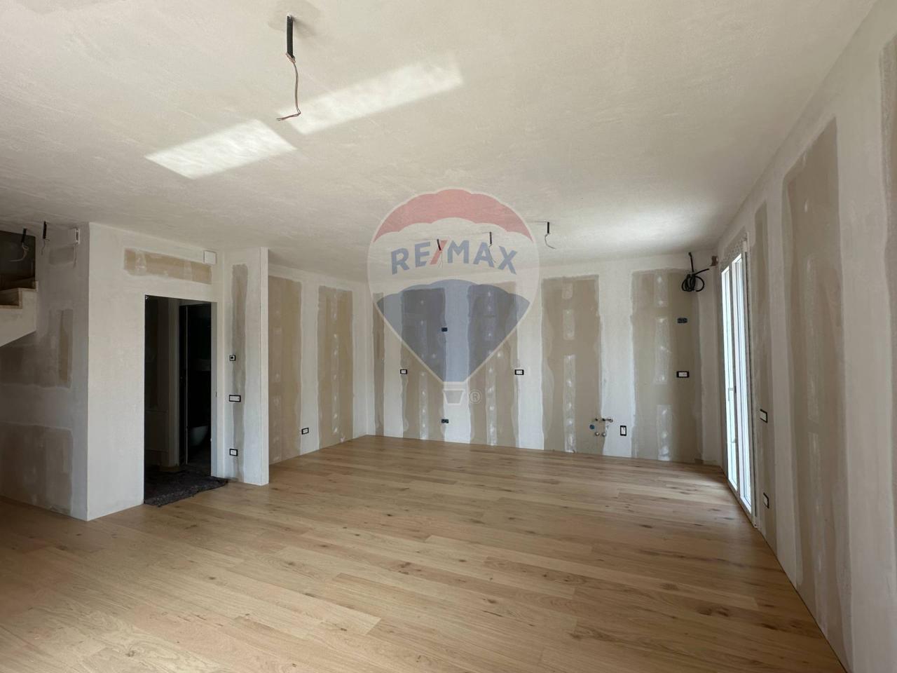 appartamento in vendita ad Azzano San Paolo