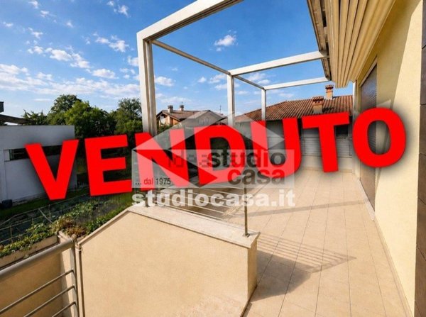 appartamento in vendita ad Azzano San Paolo