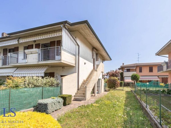 appartamento in vendita ad Azzano San Paolo
