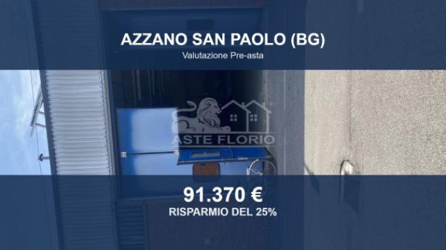 locale commerciale in vendita ad Azzano San Paolo