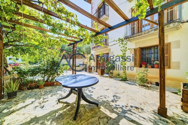 casa indipendente in vendita ad Azzano San Paolo