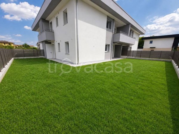 appartamento in vendita ad Azzano San Paolo