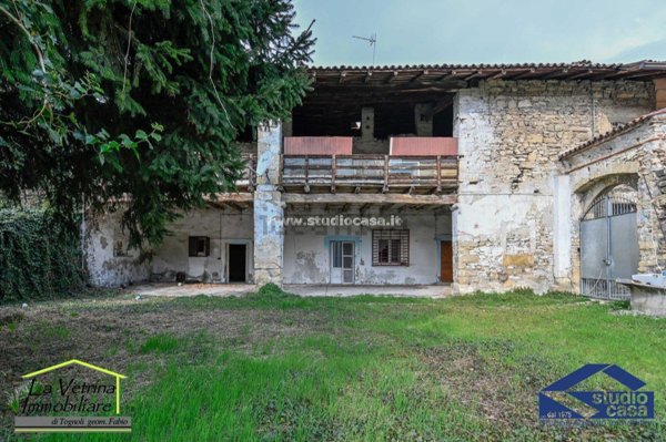 casale in vendita a Bagnatica