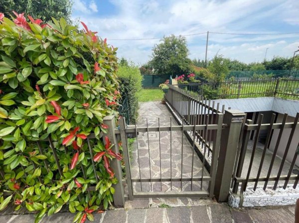 appartamento in vendita a Bagnatica