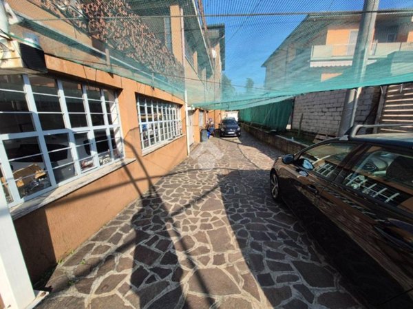 casa indipendente in vendita a Bagnatica