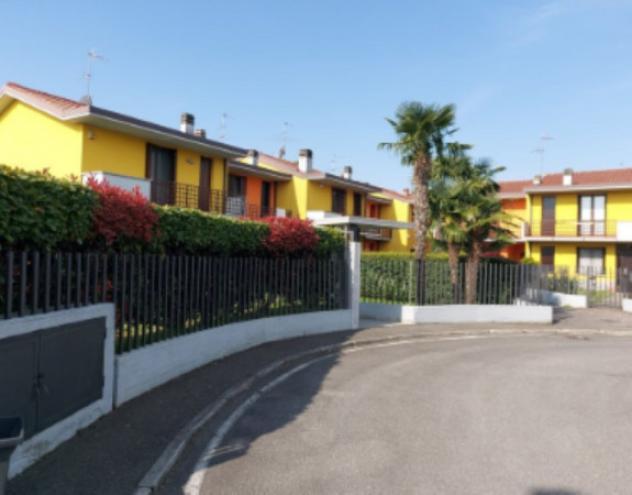 casa indipendente in vendita a Bagnatica