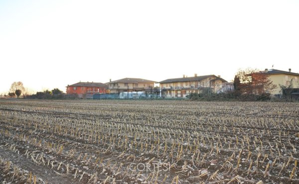 terreno edificabile in vendita a Bagnatica