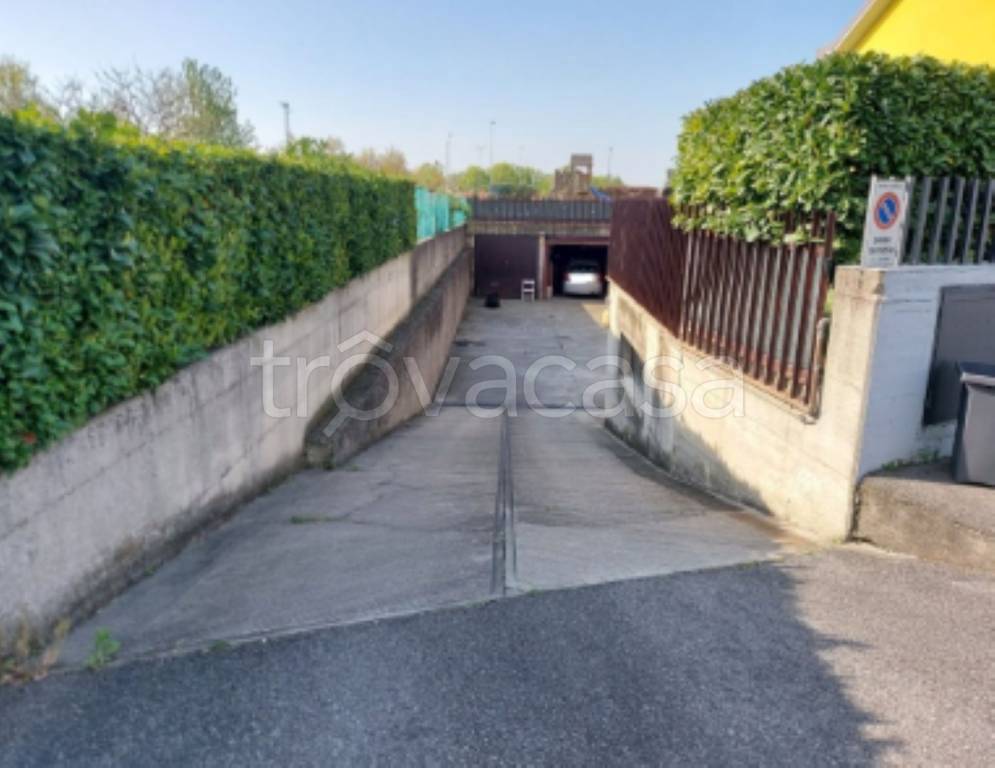 terreno edificabile in vendita a Bagnatica