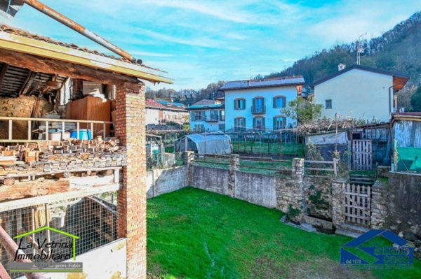 casa indipendente in vendita a Bagnatica