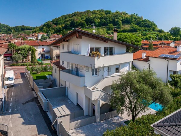 appartamento in vendita a Bagnatica