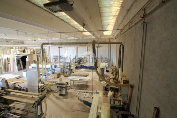 ufficio in vendita a Barbata