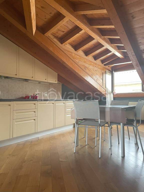 appartamento in vendita a Barbata