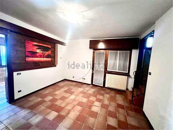 casa indipendente in vendita a Barbata