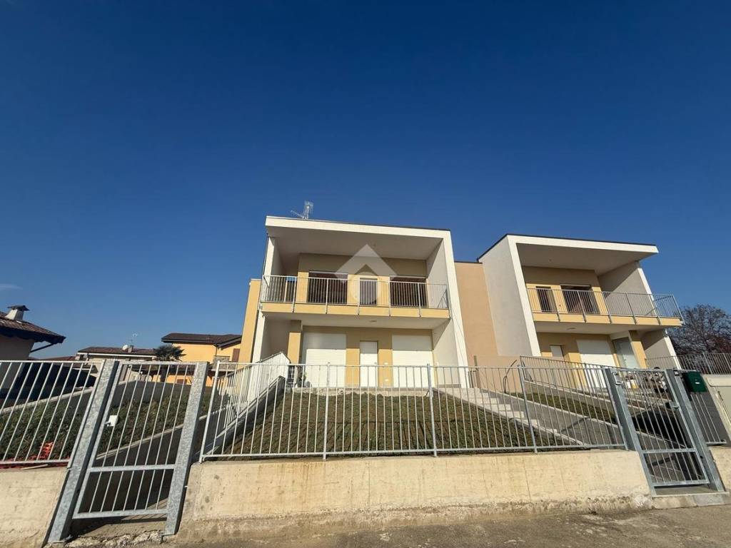 appartamento in vendita a Bariano
