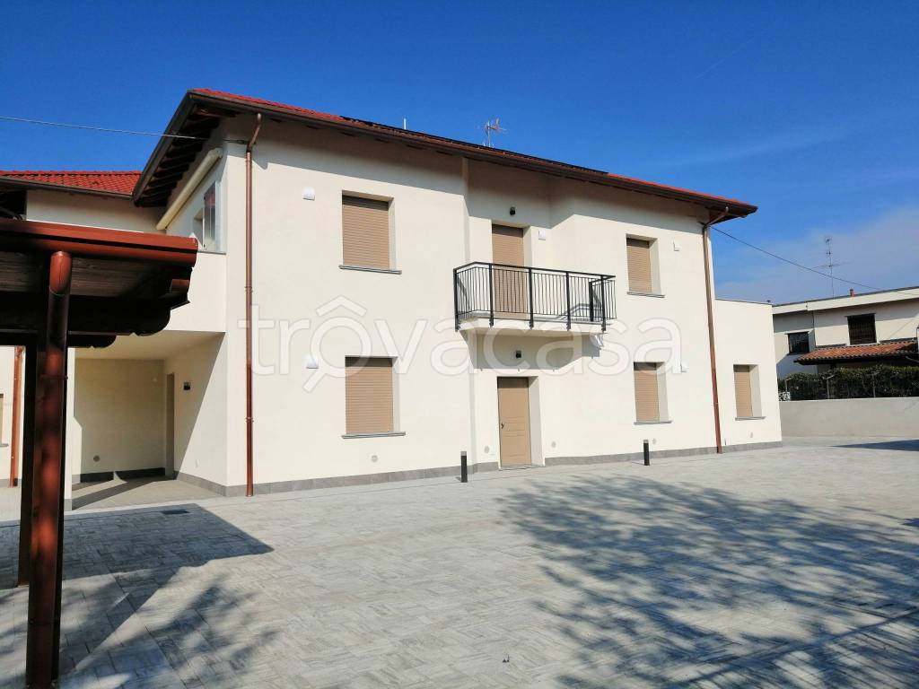appartamento in vendita a Bariano