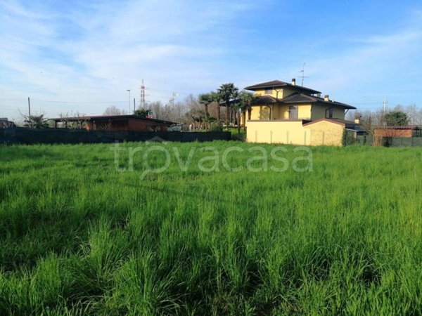 casa indipendente in vendita a Bariano