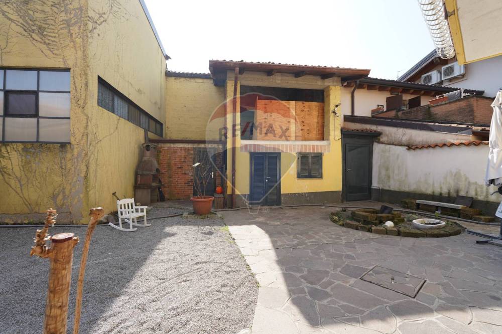 casa indipendente in vendita a Bariano