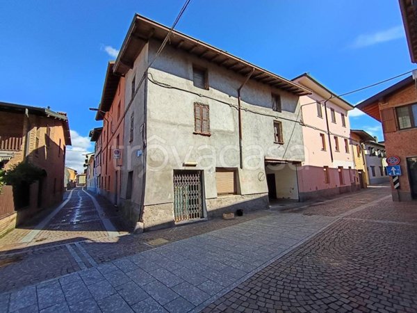 casa indipendente in vendita a Bariano