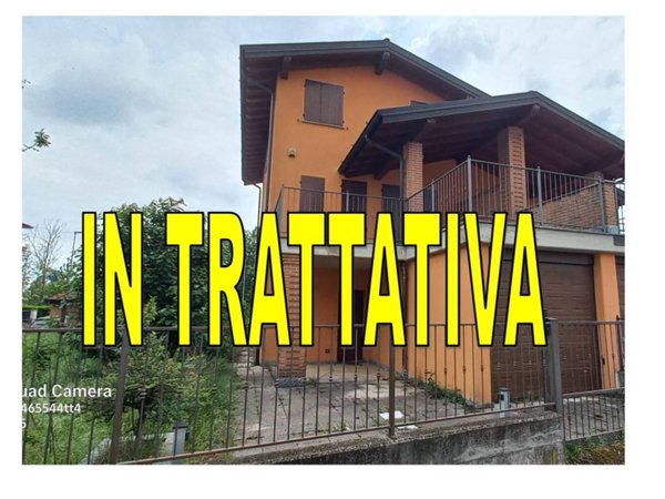 casa indipendente in vendita a Bariano