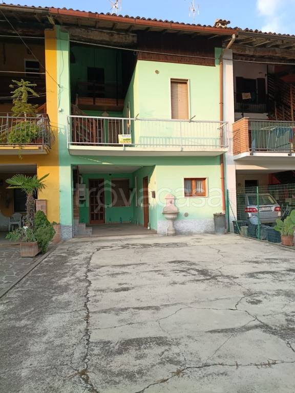 casa indipendente in vendita a Bariano