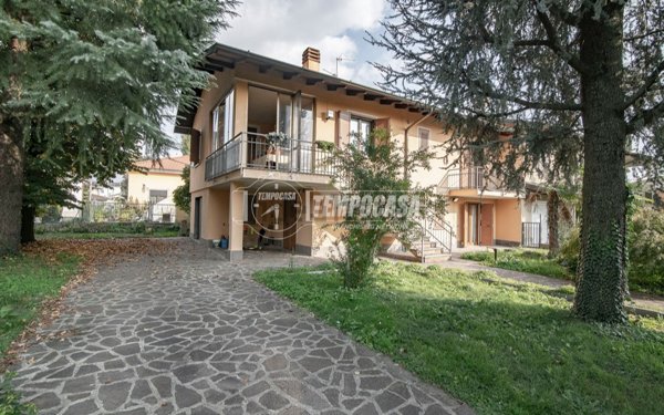 casa indipendente in vendita a Bariano