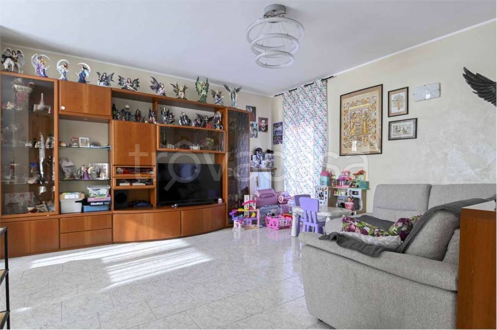 casa indipendente in vendita a Bariano