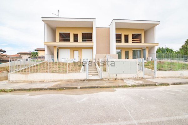 appartamento in vendita a Bariano