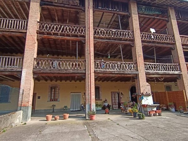 casa indipendente in vendita a Bariano