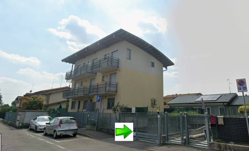locale di sgombero in vendita a Bariano