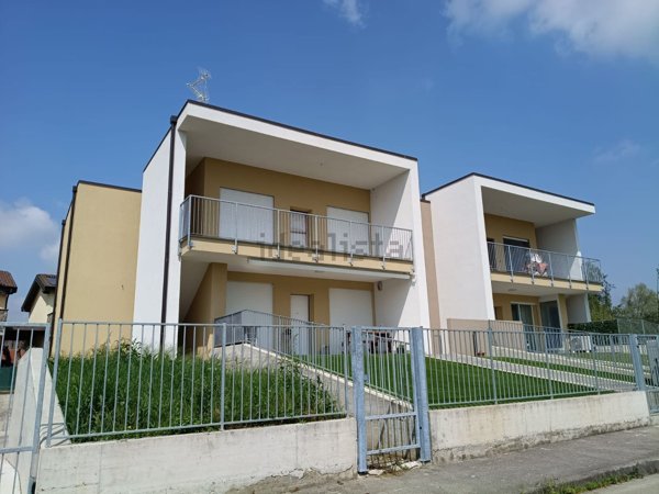 appartamento in vendita a Bariano